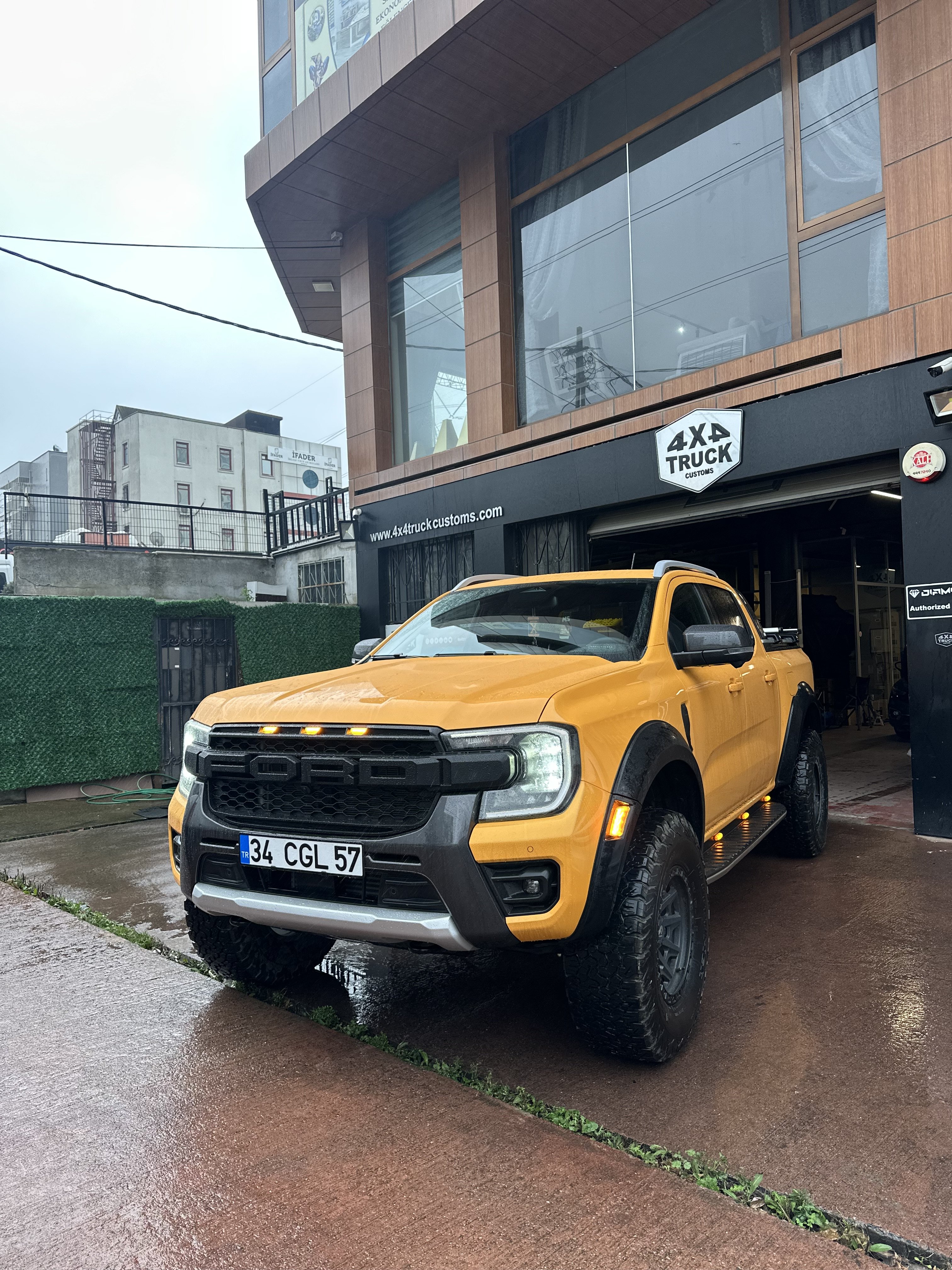 DODİK SETİ LEDLİ ÇAMURLUK KABARTMA